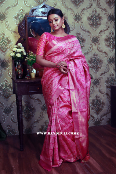 Pink Jala weaving Tussar Saree